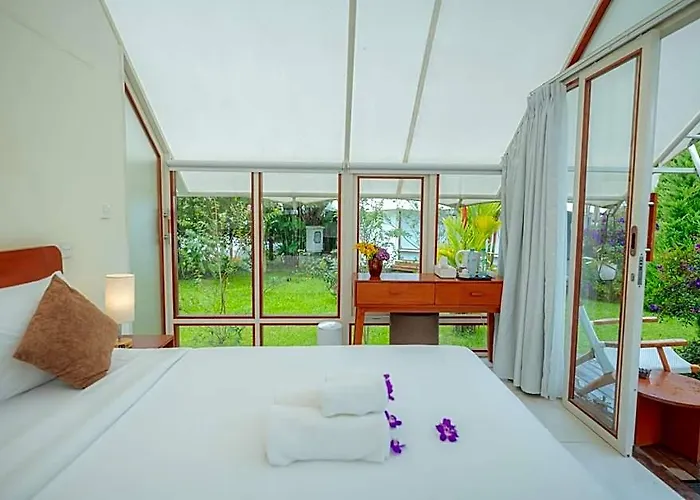 Campo de lujo Svargan Lakeside Glamping *