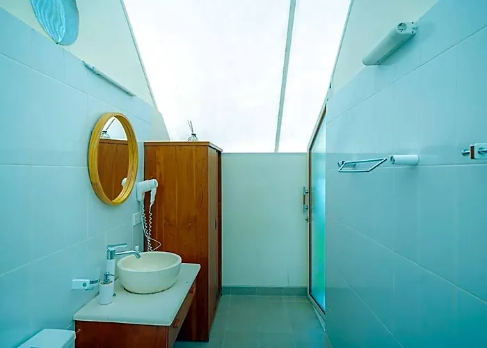Svargan Lakeside Glamping Candikuning
